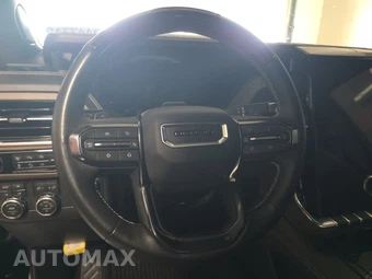 2026 GMC Yukon Denali Ultimate 5SB - miniatura 10