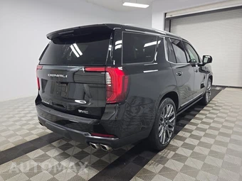 2026 GMC Yukon Denali Ultimate 5SB - miniatura 4