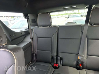2026 GMC Yukon Elevation 4SA - miniatura 14