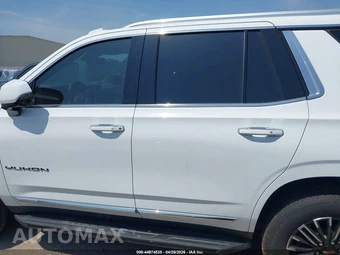 2026 GMC Yukon Elevation 4SA - miniatura 12