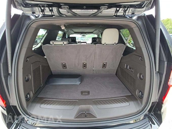 2026 GMC Yukon Elevation 4SA - miniatura 12