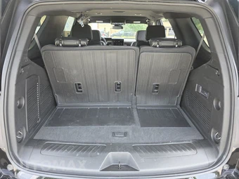 2026 GMC Yukon Elevation 4SA - miniatura 34