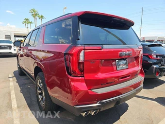 2026 GMC Yukon XL AT4 Ultimate 4SG - miniatura 2