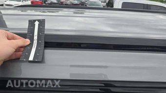 2026 GMC Yukon XL AT4 Ultimate 4SG - miniatura 18