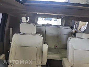 2026 GMC Yukon XL Denali 5SA - miniatura 11