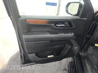 2026 GMC Yukon XL Denali 5SA - miniatura 9