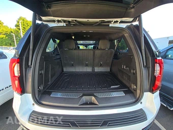 2026 GMC Yukon XL Denali Ultimate 5SB - miniatura 15