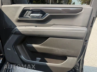 2026 GMC Yukon XL Elevation 4SA - miniatura 18