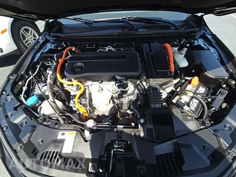 2026 Honda Accord Hybrid Sport - miniatura 15