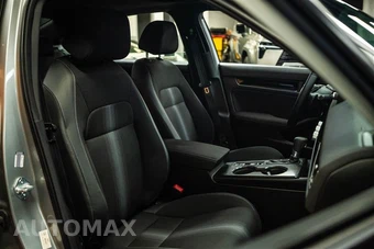 2026 Honda Civic Sedan Hybrid Sport - miniatura 14