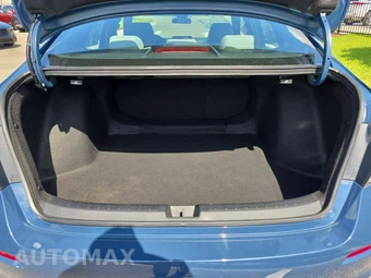 2026 Honda Civic Sedan Hybrid Sport Touring - miniatura 14