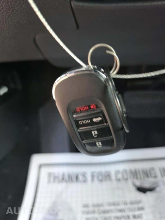 2026 Honda Civic Sedan LX - miniatura 8