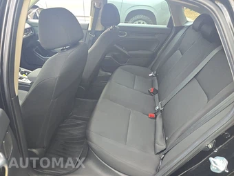 2026 Honda Civic Sedan LX - miniatura 13