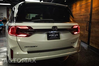 2026 Honda Odyssey Elite 118.1" WB - miniatura 6