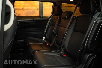 2026 Honda Odyssey Elite 118.1" WB - miniatura 11