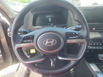 2026 Hyundai Elantra Hybrid Blue - miniatura 10