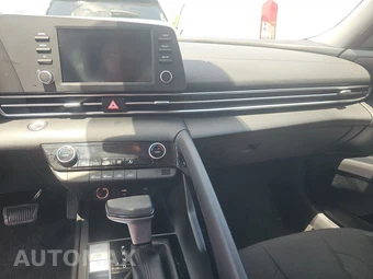 2026 Hyundai Elantra Hybrid Blue - miniatura 11