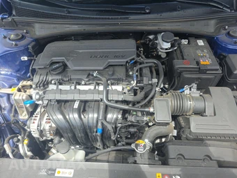 2026 Hyundai Elantra Limited - miniatura 15