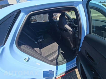 2026 Hyundai Elantra N - miniatura 16