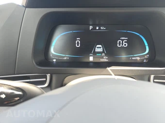 2026 Hyundai Elantra SE - miniatura 12