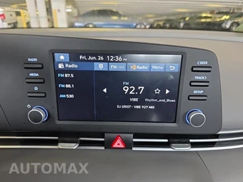 2026 Hyundai Elantra SE - miniatura 20