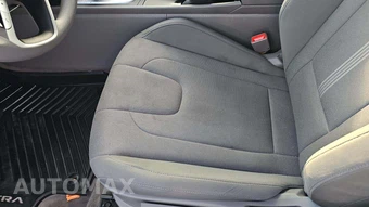 2026 Hyundai Elantra SE - miniatura 27