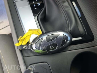 2026 Hyundai Elantra SEL Sport - miniatura 5