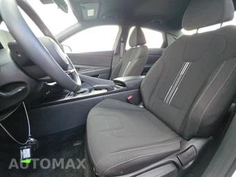 2026 Hyundai Elantra SEL Sport - miniatura 13