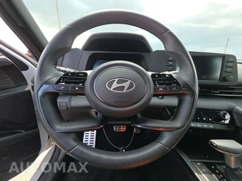 2026 Hyundai Elantra SEL Sport - miniatura 16