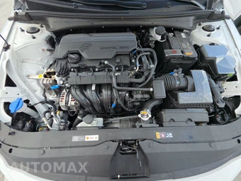 2026 Hyundai Elantra SEL Sport - miniatura 22