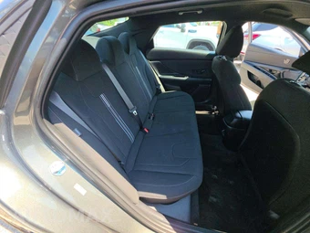 2026 Hyundai Elantra SEL Sport - miniatura 16