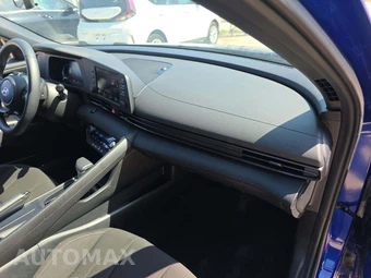 2026 Hyundai Elantra SEL Sport - miniatura 19