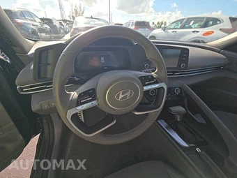 2026 Hyundai Elantra SEL Sport - miniatura 16