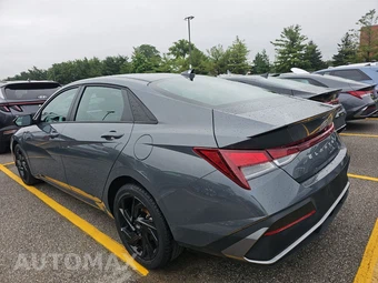 2026 Hyundai Elantra SEL Sport - miniatura 6