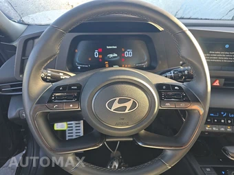 2026 Hyundai Elantra SEL Sport - miniatura 10
