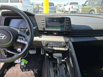 2026 Hyundai Elantra SEL Sport - miniatura 11