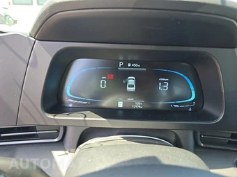 2026 Hyundai Elantra SEL Sport - miniatura 12