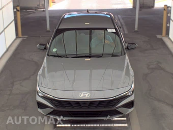 2026 Hyundai Elantra SEL Sport - miniatura 2