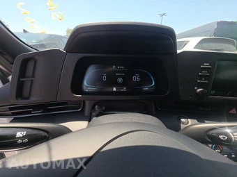 2026 Hyundai Elantra SEL Sport - miniatura 12