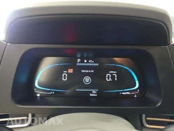 2026 Hyundai Elantra SEL Sport - miniatura 10