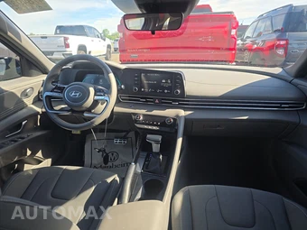 2026 Hyundai Elantra SEL Sport - miniatura 11