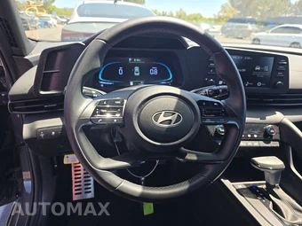 2026 Hyundai Elantra SEL Sport - miniatura 10
