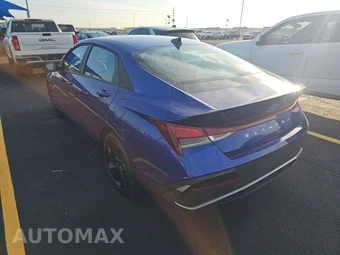 2026 Hyundai Elantra SEL Sport - miniatura 6