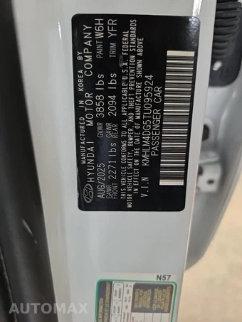 2026 Hyundai Elantra SEL Sport - miniatura 11