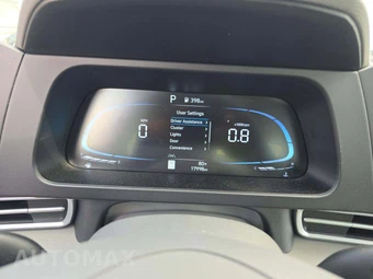 2026 Hyundai Elantra SEL Sport - miniatura 6