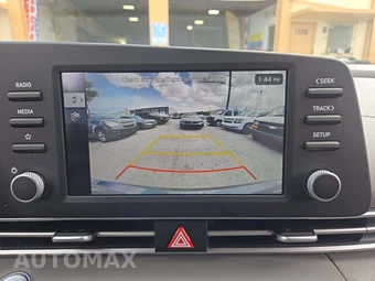 2026 Hyundai Elantra SEL Sport - miniatura 20