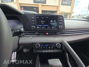 2026 Hyundai Elantra SEL Sport - miniatura 7