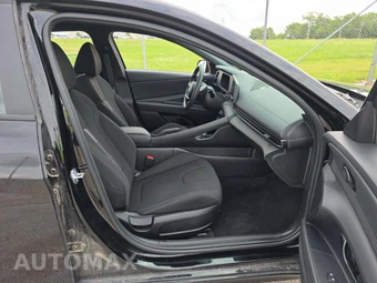 2026 Hyundai Elantra SEL Sport - miniatura 15