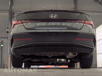 2026 Hyundai Elantra SEL Sport - miniatura 7