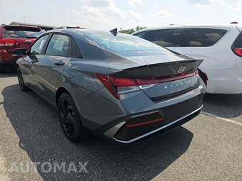 2026 Hyundai Elantra SEL Sport - miniatura 6